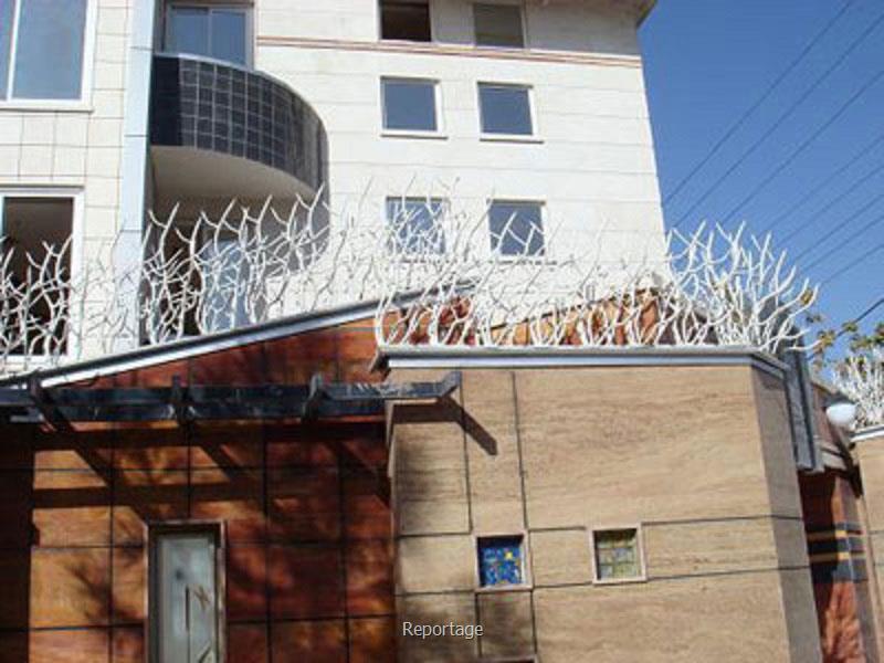 حفاظی قوی و محکم با درب آکاردئونی