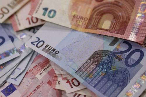 یورو و درهم به نرخ میرداماد!