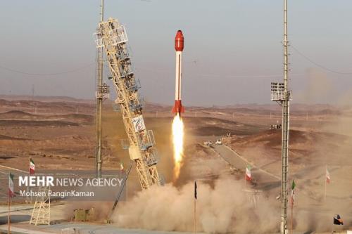 اعزام فضانورد ایرانی بدنبال پرتاب کپسول زیستی